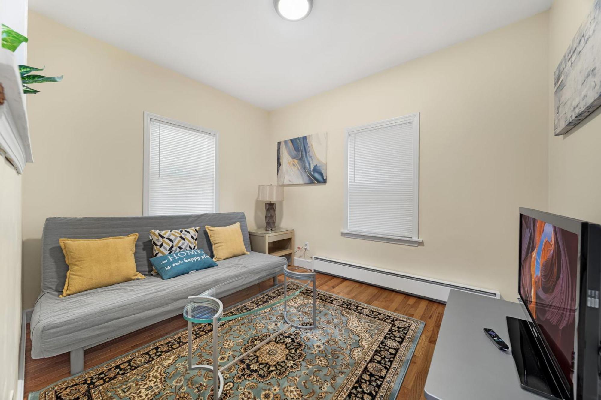 Newly Renovated 2Br1Ba Apt At The Boston City Экстерьер фото